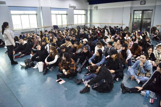 2015、16级学生大会