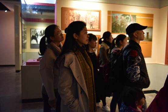 2017-11-11舞蹈系党总支组织党员到华县渭化烈士博物馆参观学习 220