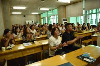 新生家长见面会 (10)